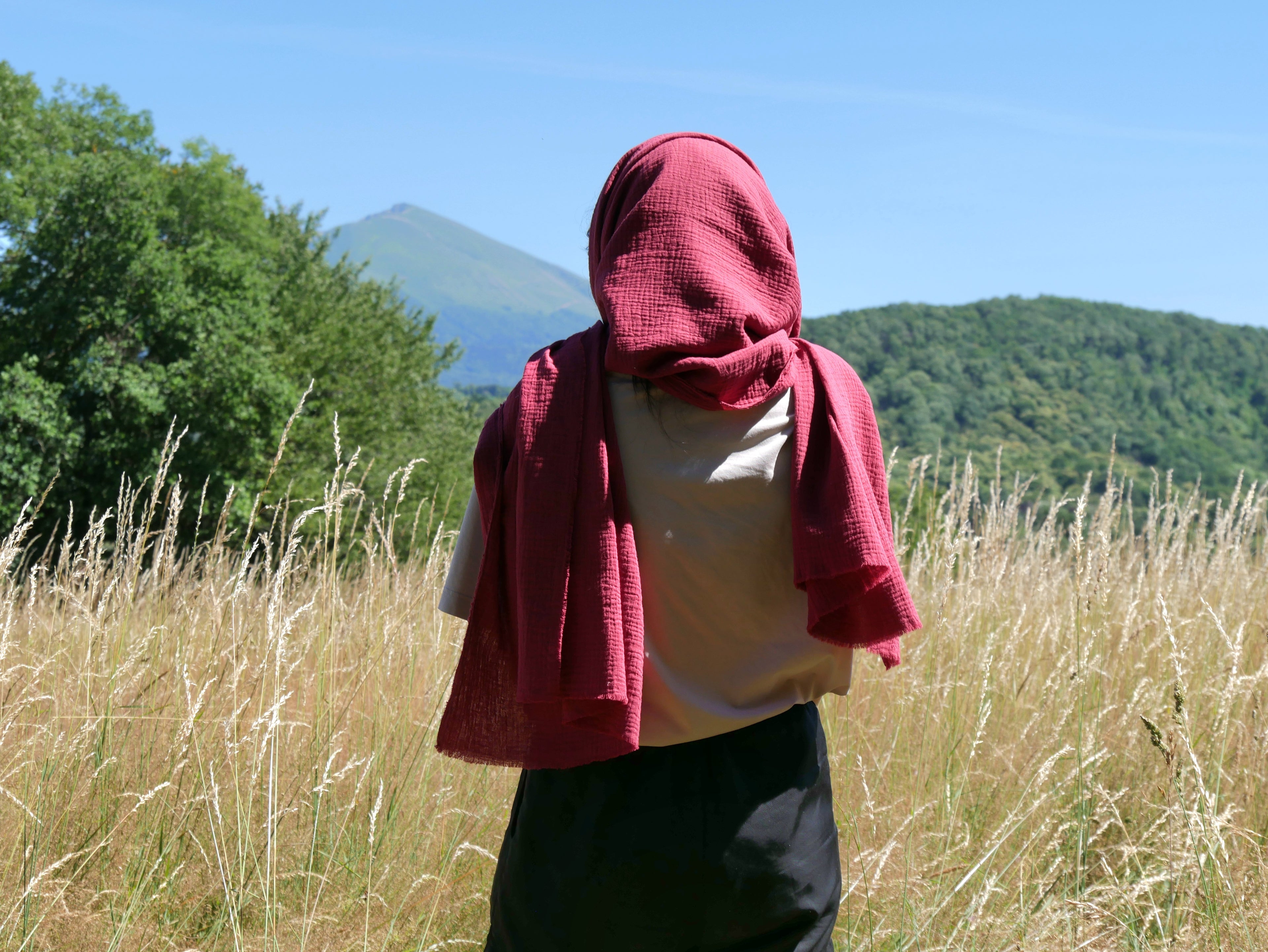 Écharpe XXL artisanale – Douceur de  la double gaze de coton -  Rouge Grenade